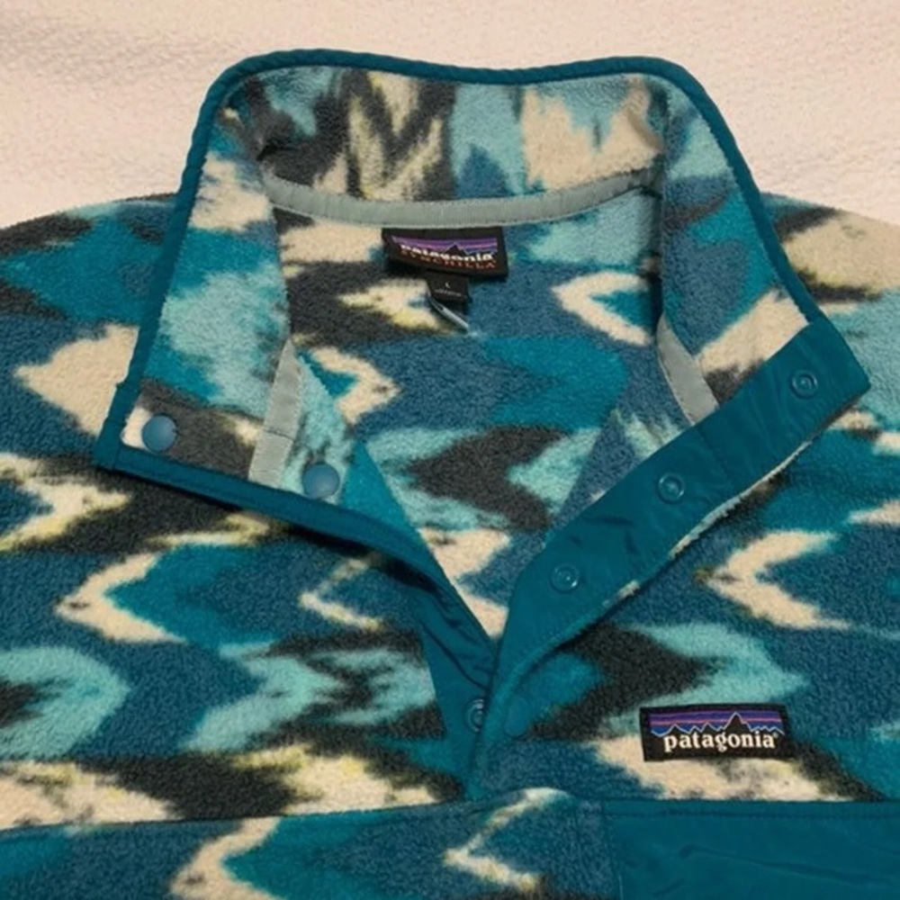 Large Patagonia Women’s Synchilla